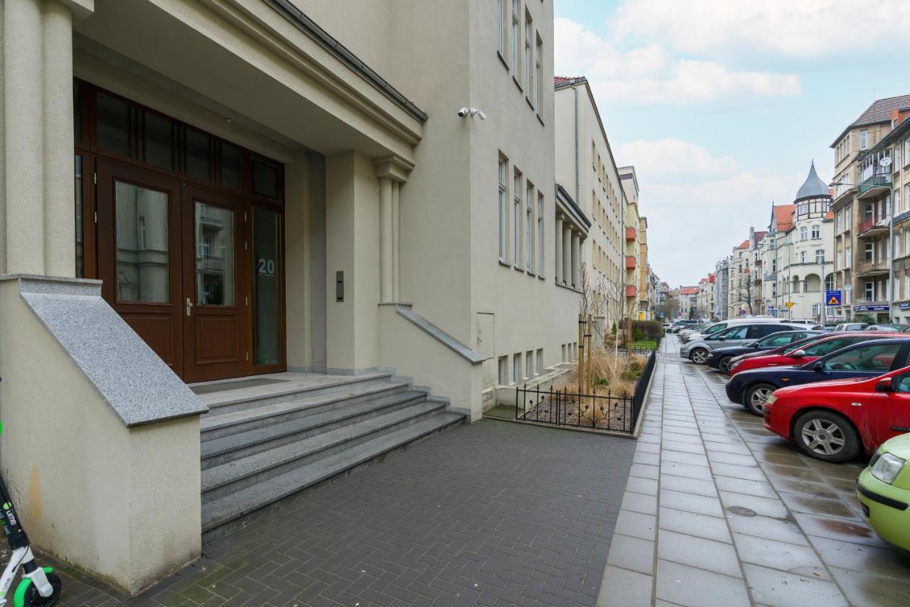 Apartment Poznan Mtp Chelmonskiego By Noclegi Renters Exterior foto